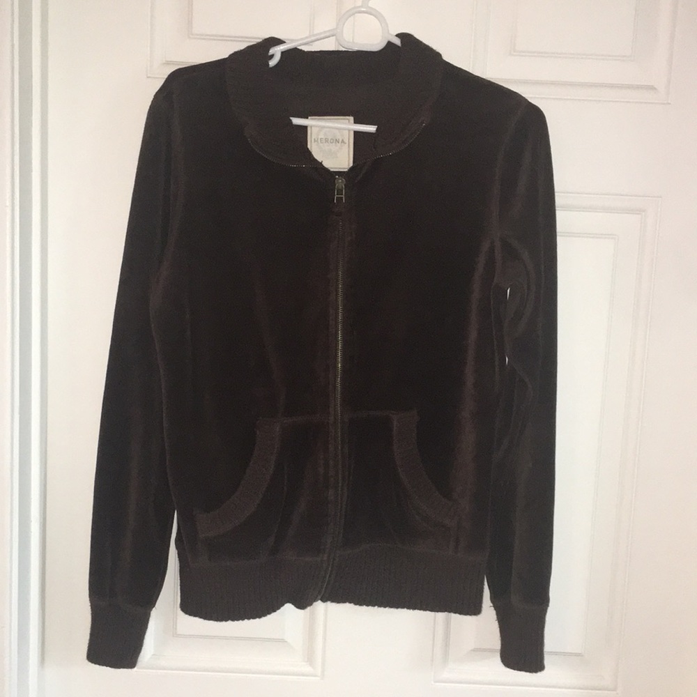 Brown zip up